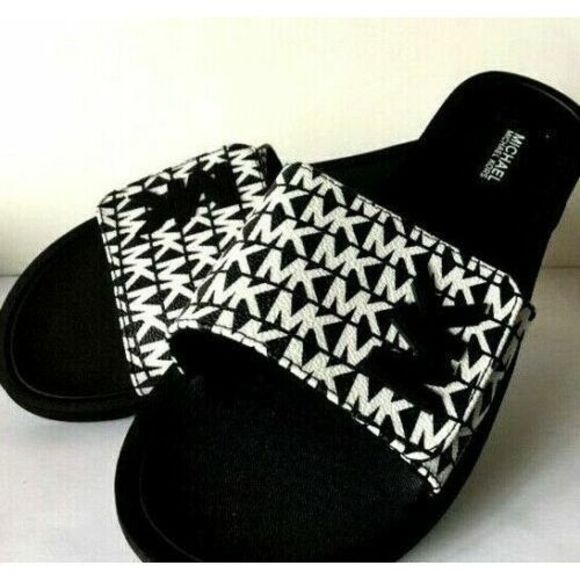 Michael Kors Wade Women's Size 6 MK Signature Logo Slide Sandals Black White - Picture 1 of 11